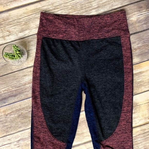 FP Movement Color Block Mesh Cut Out Leggings - Picture 3 of 8